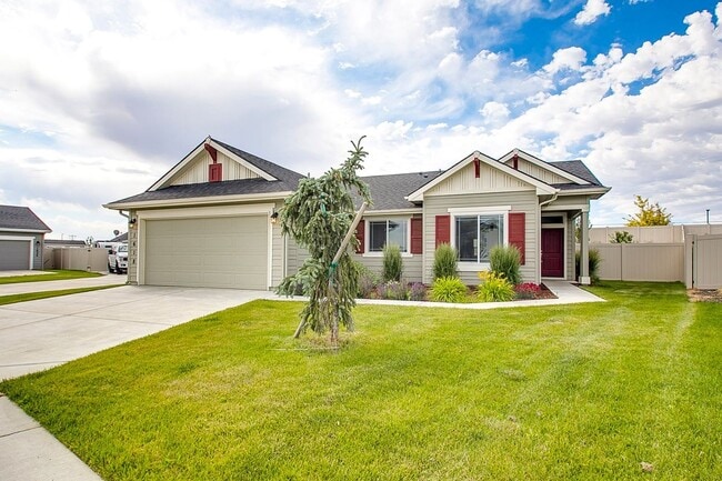 1618 N Snowfield Pl in Kuna, ID - Building Photo - Building Photo