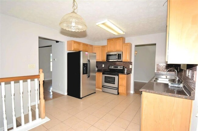 2172 Cold Springs Cir in Lithonia, GA - Building Photo - Building Photo
