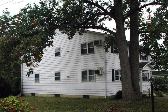 219 Fulton St in Millville, NJ - Foto de edificio - Building Photo