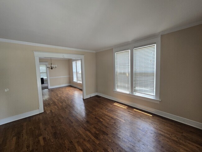 614 N Military Ave in Lawrenceburg, TN - Building Photo - Building Photo