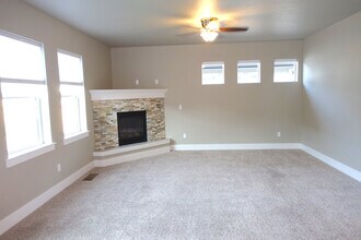 9571 W Arnold St in Boise, ID - Building Photo - Building Photo