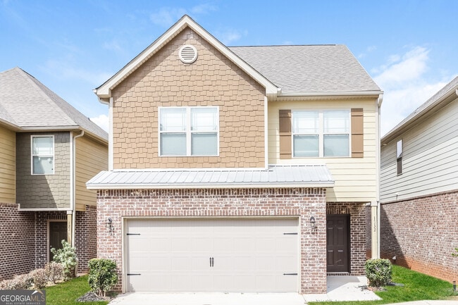 property at 1232 Faye Ct