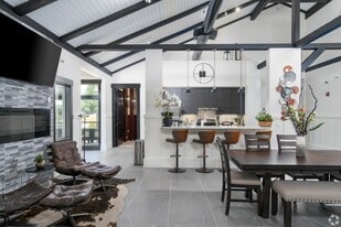 Badger Mountain Ranch in Richland, WA - Building Photo