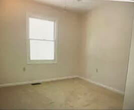 338 Nansemond St SE in Leesburg, VA - Foto de edificio - Building Photo