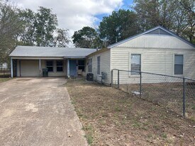 1807 Poage Ave in Killeen, TX - Building Photo