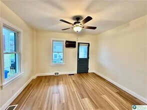 1006 Center St in Easton, PA - Foto de edificio - Building Photo