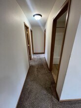 103 12th Ave SE in Aberdeen, SD - Building Photo - Building Photo