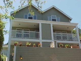 property at 1524-1526 SW Montgomery St