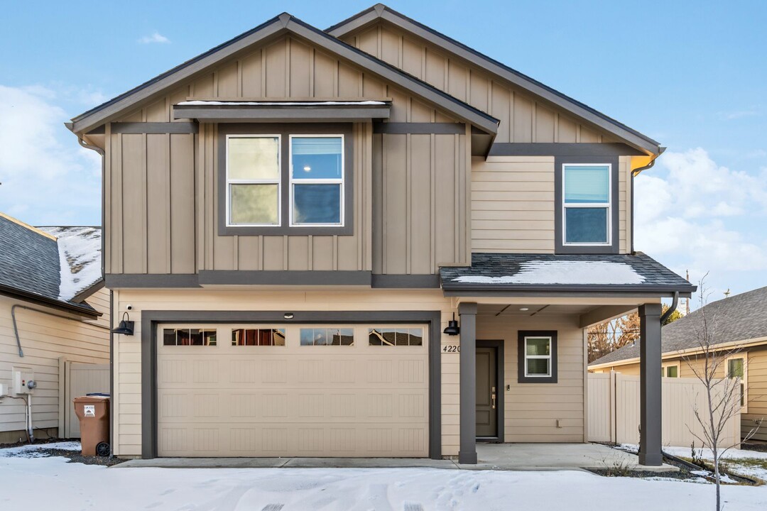 4220 E 21st Ave in Spokane, WA - Building Photo