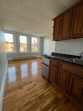 295 Newbury St, Unit 15 in Boston, MA - Foto de edificio - Building Photo