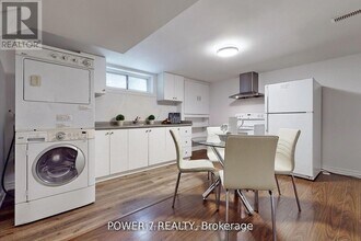 3 FLEETWELL Ct in Toronto, ON - Building Photo - Building Photo