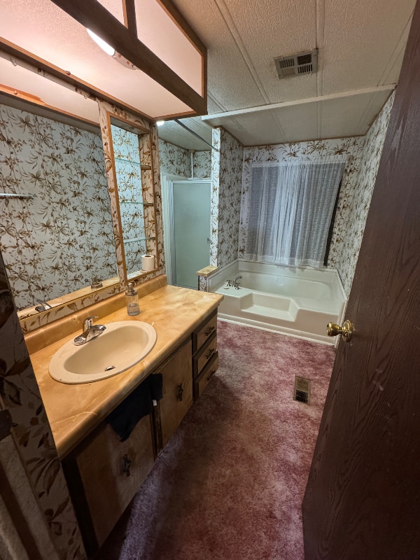 2040 Devlin Ave in Kingman, AZ - Foto de edificio - Building Photo