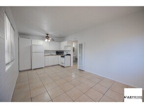 903 S Kenwood Cir in Tempe, AZ - Building Photo - Building Photo