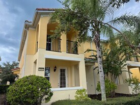 11992 Lorenza Ln in Orlando, FL - Building Photo