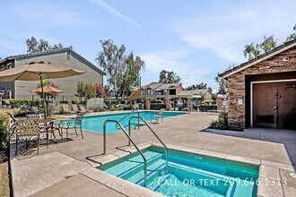 3901 Dale Rd in Modesto, CA - Building Photo - Building Photo