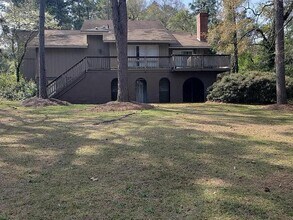 215 Wendwood Dr in Statesboro, GA - Building Photo - Building Photo