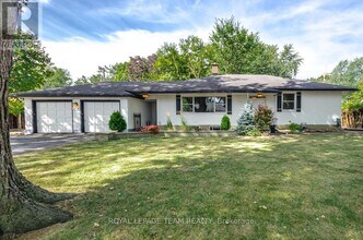 850 Killeen Ave in Ottawa, ON - Building Photo - Building Photo