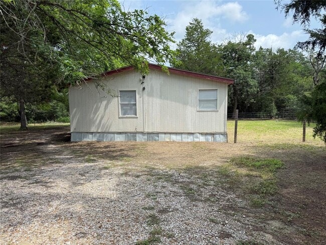 192 Lba Dr in Bastrop, TX - Building Photo - Building Photo