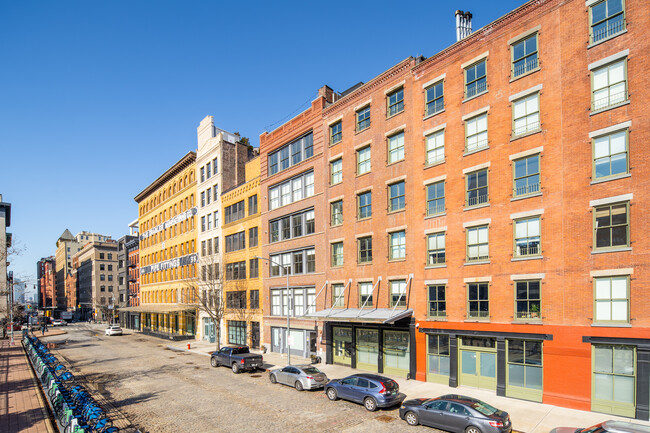 Cobblestone Lofts in New York, NY - Foto de edificio - Building Photo