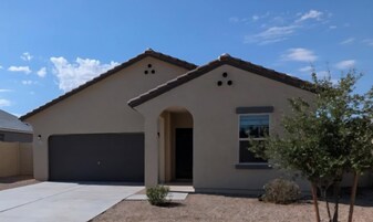 3611-3613 W Santa Barbara Ave in Maricopa, AZ - Building Photo