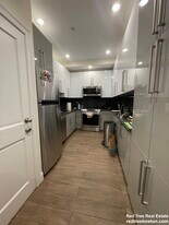 1616 Beacon St in Brookline, MA - Building Photo
