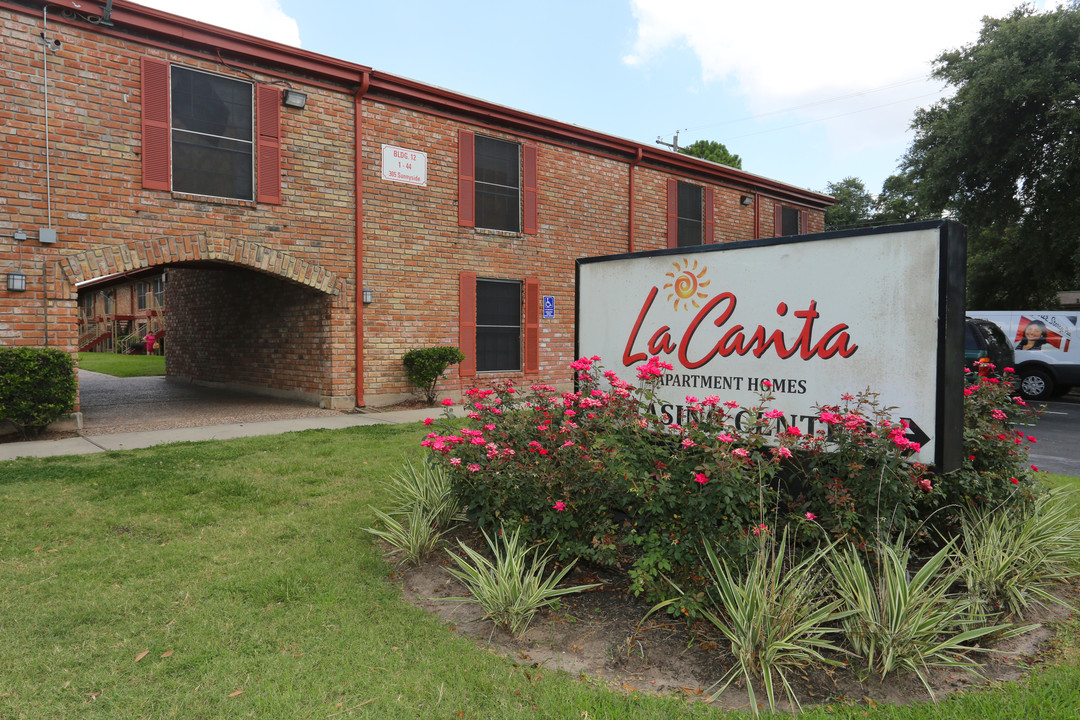 La Casita in Houston, TX - Building Photo