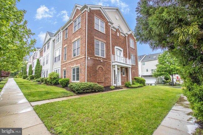 property at 14741 Potomac Branch Dr