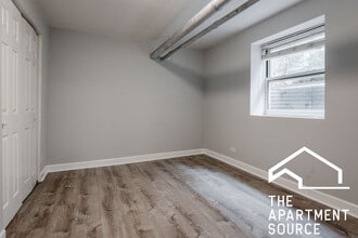 5043 N Damen Ave, Unit GE in Chicago, IL - Building Photo - Building Photo