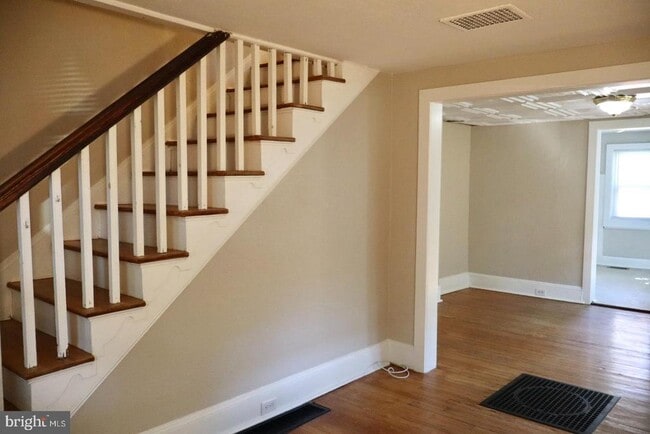 37 Moran Ave in Princeton, NJ - Building Photo - Building Photo