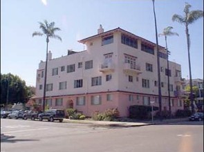 The Palomar Apartments in San Diego, CA - Building Photo - Building Photo