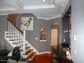 9500-9102 Delphinium St in Louisville, KY - Building Photo - Building Photo