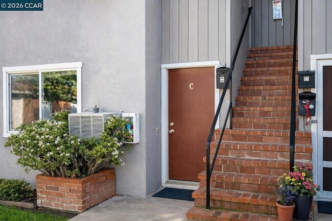 2756 Argyll Ave in Concord, CA - Building Photo - Building Photo