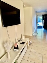 1203 NE 8th Terrace in Cape Coral, FL - Building Photo - Building Photo