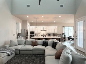 11216 Charger Wy in Manor, TX - Building Photo - Building Photo