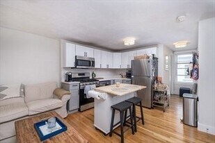 84 Emerson St, Unit 1 in Boston, MA - Building Photo