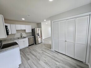 906 Elfin Ave in Capitol Heights, MD - Building Photo - Building Photo