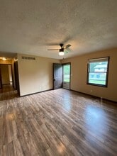 908 Southard Pl in South Roxana, IL - Building Photo - Building Photo