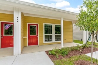 715 N 16th St in Baton Rouge, LA - Building Photo - Building Photo