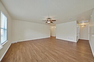 1405 Oak Hollow Ln in Anna, TX - Building Photo - Building Photo