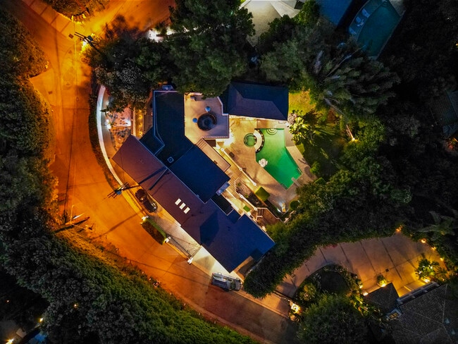 3511 Berry Dr in Los Angeles, CA - Building Photo - Building Photo