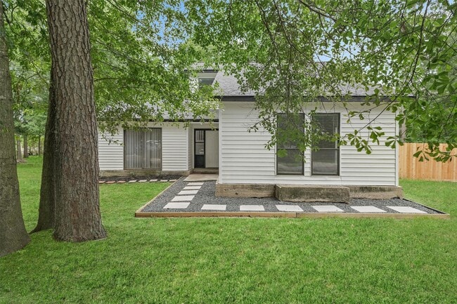 18009 Split Oak Cir in New Caney, TX - Building Photo - Building Photo