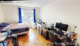 402 Highland Ave, Unit #1 in Somerville, MA - Building Photo