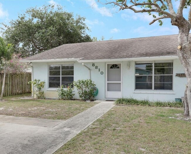 property at 8810 SE Hobe Ridge Ave
