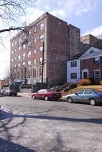 Aspen Temple Apartments in Newark, NJ - Foto de edificio - Building Photo