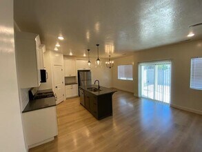 4283 Highway 56 in Cedar City, UT - Building Photo - Building Photo