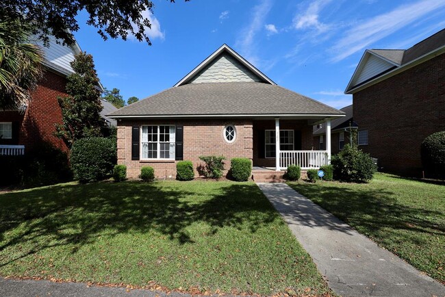 property at 3192 Mayflower Ln
