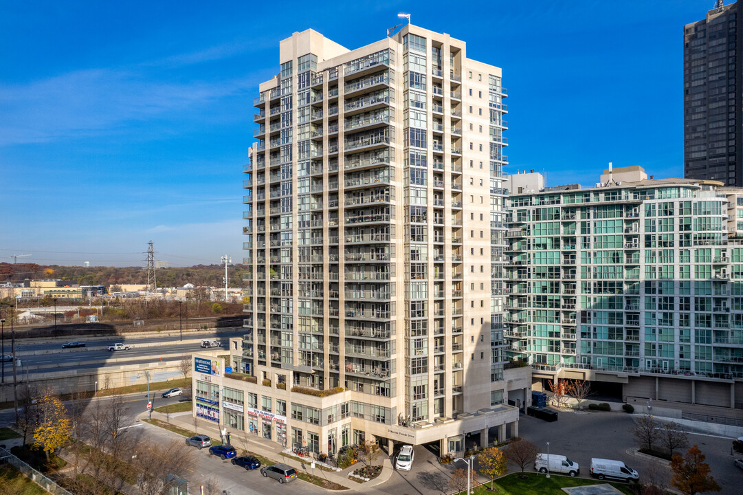 Hearthstone By The Bay in Toronto, ON - Building Photo