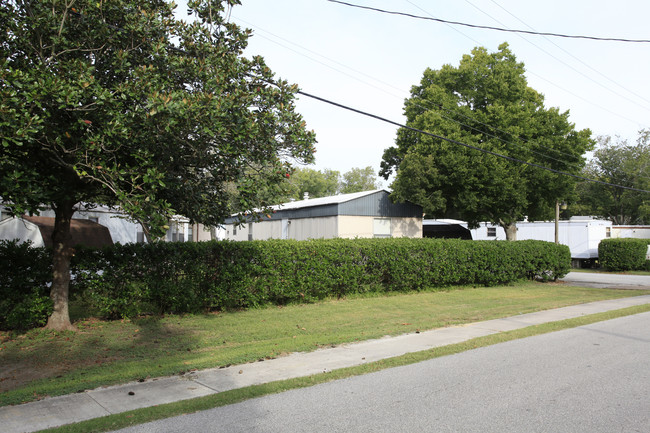 2222 N Austin Ave in Pearland, TX - Building Photo - Building Photo