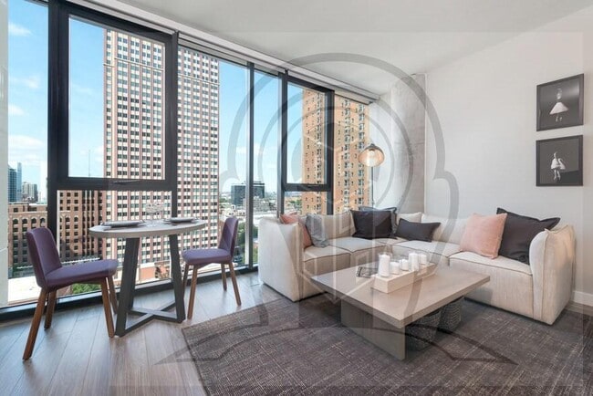 833 60610 in Chicago, IL - Building Photo - Building Photo