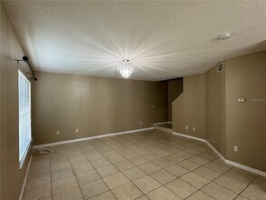 1635 Fluorshire Dr in Brandon, FL - Building Photo - Building Photo